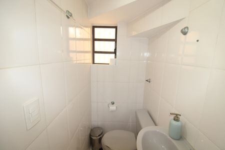 Casa à venda com 145m², 4 quartos e 3 vagasÁrea de Serviço - Banheiro