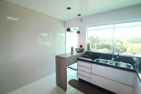 Casa à venda com 145m², 4 quartos e 3 vagasCozinha