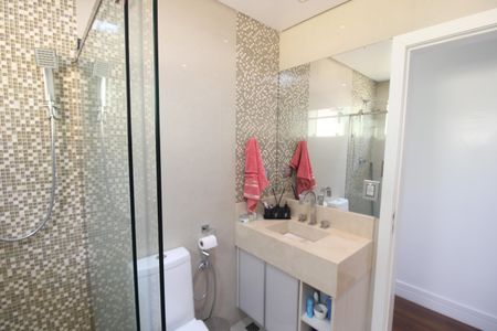 Casa à venda com 145m², 4 quartos e 3 vagasBanheiro 1