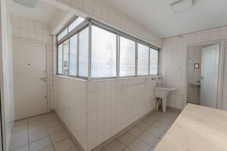 Apartamento para alugar com 144m², 2 quartos e 1 vagaÁrea de Serviço
