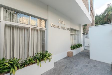 Apartamento para alugar com 144m², 2 quartos e 1 vagaFachada