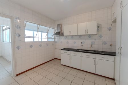 Apartamento para alugar com 144m², 2 quartos e 1 vagaCozinha