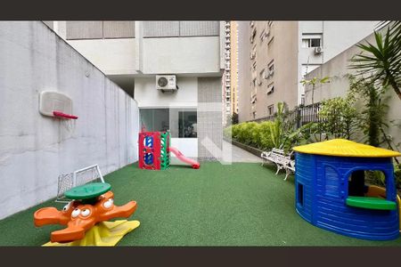Apartamento para alugar com 144m², 2 quartos e 1 vagaÁrea comum - Playground
