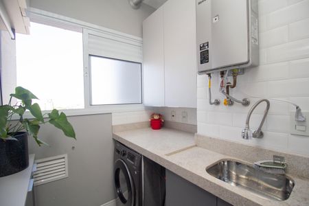 Apartamento à venda com 88m², 3 quartos e 1 vagaÁrea de Serviço