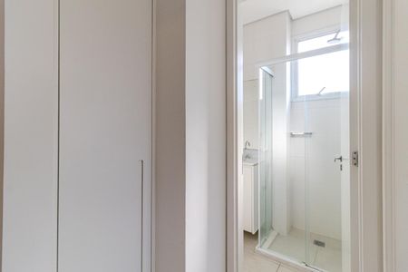 Apartamento à venda com 38m², 1 quarto e 1 vaga Apartamento à venda com 38m², 1 quarto e 1 vagaCorredor