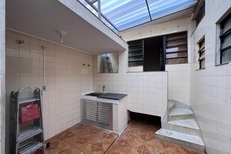 Casa à venda com 280m², 3 quartos e 7 vagasÁrea de serviço