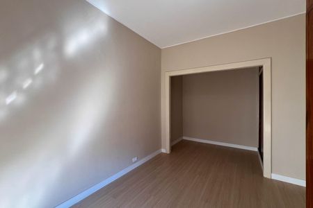 Casa à venda com 280m², 3 quartos e 7 vagasQuarto 2