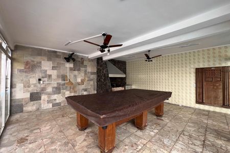 Casa à venda com 280m², 3 quartos e 7 vagasChurrasqueira