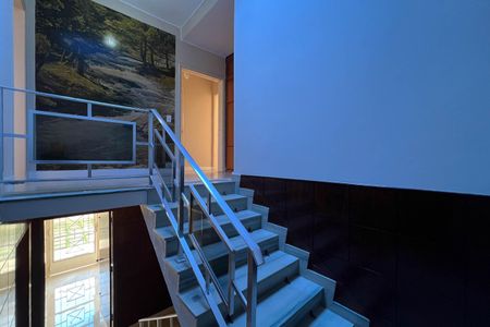 Casa à venda com 280m², 3 quartos e 7 vagasHall