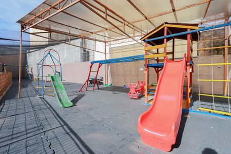 Apartamento à venda com 65m², 3 quartos e 1 vagaÁrea comum - Playground