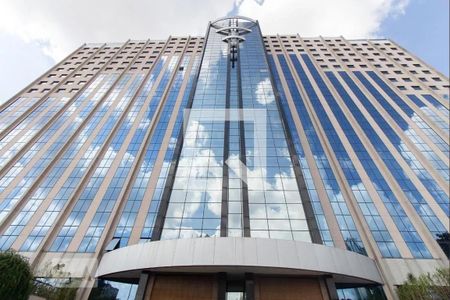 Studio à venda com 29m², 1 quarto e 1 vaga Studio à venda com 29m², 1 quarto e 1 vagaFachada