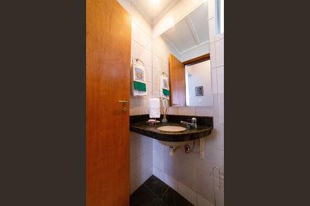 Apartamento para alugar com 56m², 1 quarto e 2 vagas Apartamento para alugar com 56m², 1 quarto e 2 vagasBanheiro Social
