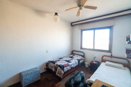 Casa à venda com 448m², 4 quartos e 5 vagas Casa à venda com 448m², 4 quartos e 5 vagasQuarto 3