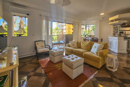 Apartamento para alugar com 170m², 3 quartos e 2 vagas Apartamento para alugar com 170m², 3 quartos e 2 vagasSala