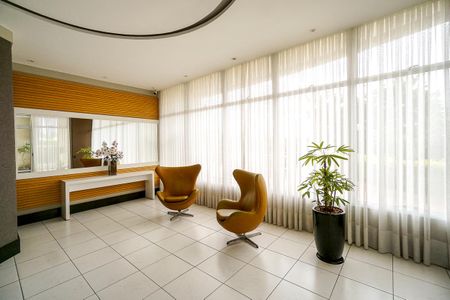 Apartamento à venda com 84m², 3 quartos e 2 vagas Apartamento à venda com 84m², 3 quartos e 2 vagasHall social