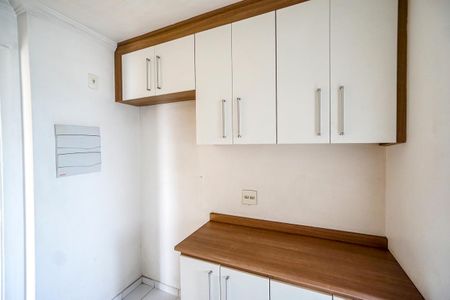 Apartamento à venda com 84m², 3 quartos e 2 vagas Apartamento à venda com 84m², 3 quartos e 2 vagasCozinha