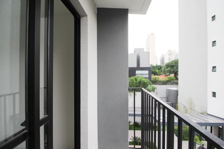 Apartamento à venda com 26m², 1 quarto e sem vaga Apartamento à venda com 26m², 1 quarto e sem vagaVaranda