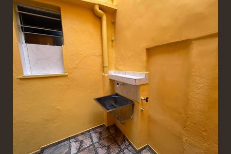 Casa à venda com 40m², 3 quartos e sem vagaÁrea de Serviço