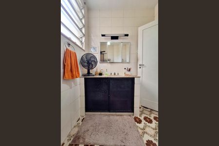 Apartamento à venda com 140m², 3 quartos e sem vagaBanheiro