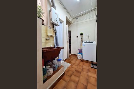 Apartamento à venda com 140m², 3 quartos e sem vagaÁrea de Serviço