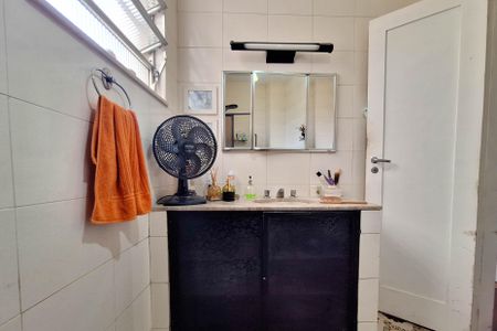 Apartamento à venda com 140m², 3 quartos e sem vagaBanheiro