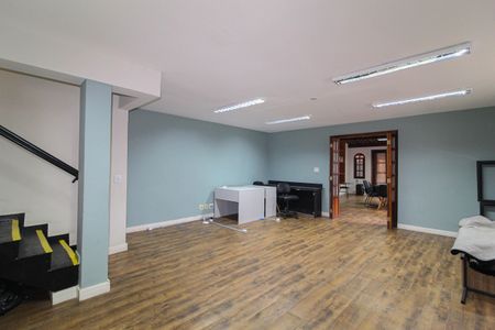 Casa à venda com 500m², 5 quartos e 2 vagas Casa à venda com 500m², 5 quartos e 2 vagasÁrea comum Salão de Festas