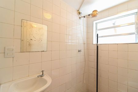 Casa à venda com 500m², 5 quartos e 2 vagas Casa à venda com 500m², 5 quartos e 2 vagasBanheiro de serviço