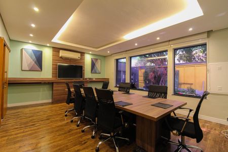 Casa à venda com 500m², 5 quartos e 2 vagas Casa à venda com 500m², 5 quartos e 2 vagasSala