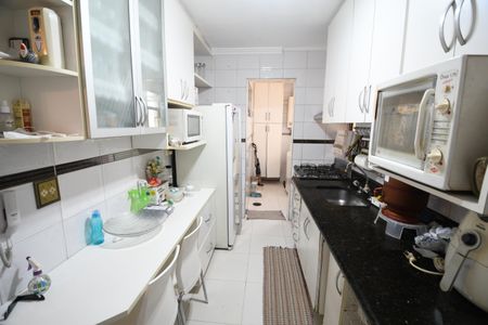 Apartamento à venda com 103m², 3 quartos e 2 vagasCozinha