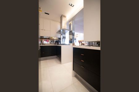 Apartamento à venda com 128m², 3 quartos e 1 vagaCozinha