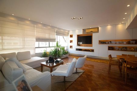 Apartamento à venda com 128m², 3 quartos e 1 vagaSala