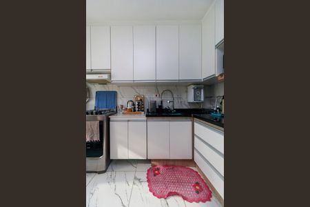 Apartamento à venda com 60m², 2 quartos e 1 vaga Apartamento à venda com 60m², 2 quartos e 1 vagaCozinha