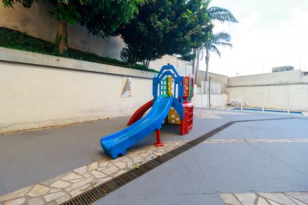 Apartamento à venda com 60m², 2 quartos e 1 vaga Apartamento à venda com 60m², 2 quartos e 1 vagaPlayground