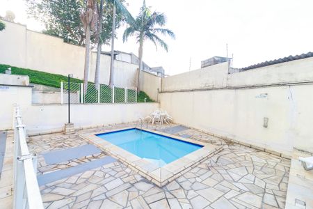 Apartamento à venda com 60m², 2 quartos e 1 vaga Apartamento à venda com 60m², 2 quartos e 1 vagaPiscina