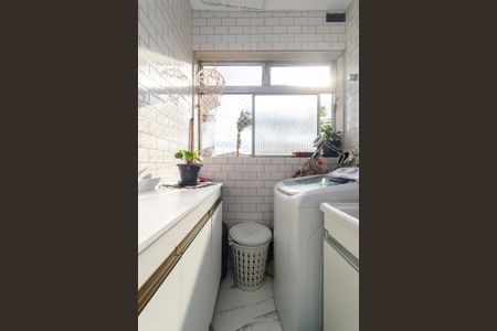 Apartamento à venda com 60m², 2 quartos e 1 vaga Apartamento à venda com 60m², 2 quartos e 1 vagaÁrea de Serviço