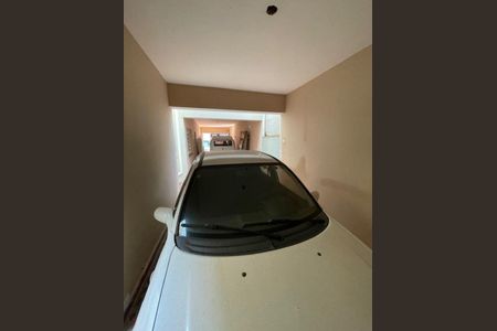 Casa à venda com 215m², 3 quartos e 3 vagas