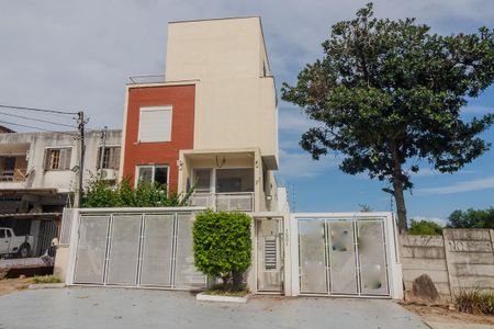Casa de condomínio à venda com 130m², 2 quartos e 2 vagasFachada