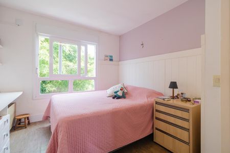 Casa de condomínio à venda com 130m², 2 quartos e 2 vagasQuarto 1