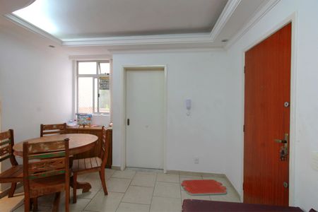 Apartamento à venda com 62m², 2 quartos e 1 vagaSala