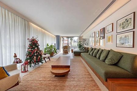 Apartamento à venda com 206m², 3 quartos e 4 vagas