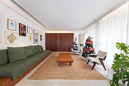 Apartamento à venda com 206m², 3 quartos e 4 vagas