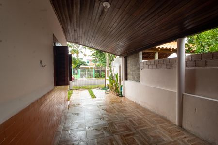 Casa à venda com 400m², 3 quartos e 2 vagas Casa à venda com 400m², 3 quartos e 2 vagasGaragem