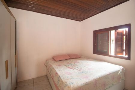 Casa à venda com 400m², 3 quartos e 2 vagas Casa à venda com 400m², 3 quartos e 2 vagasQuarto