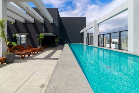 Studio à venda com 27m², 0 quarto e 1 vagaRooftop - Piscina