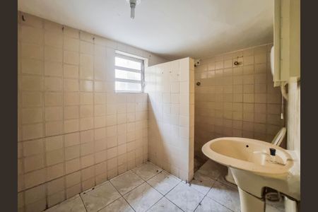 Casa para alugar com 500m², 2 quartos e 8 vagasBanheiro (Casa 2)
