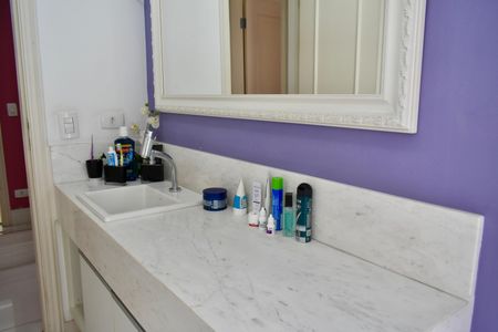 Apartamento à venda com 134m², 3 quartos e 1 vagaBanheiro Social