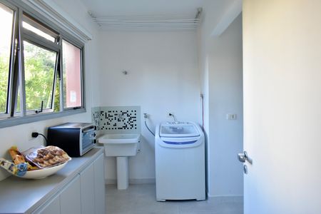 Apartamento à venda com 134m², 3 quartos e 1 vagaÁrea de Serviço