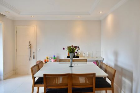 Apartamento à venda com 134m², 3 quartos e 1 vagaSala