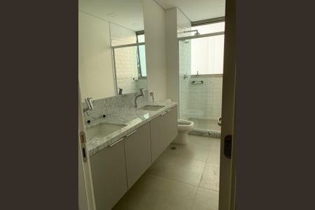 Apartamento à venda com 86m², 1 quarto e 2 vagasFoto 01