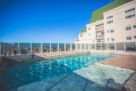 Apartamento à venda com 34m², 1 quarto e sem vagaCobertura - Piscina